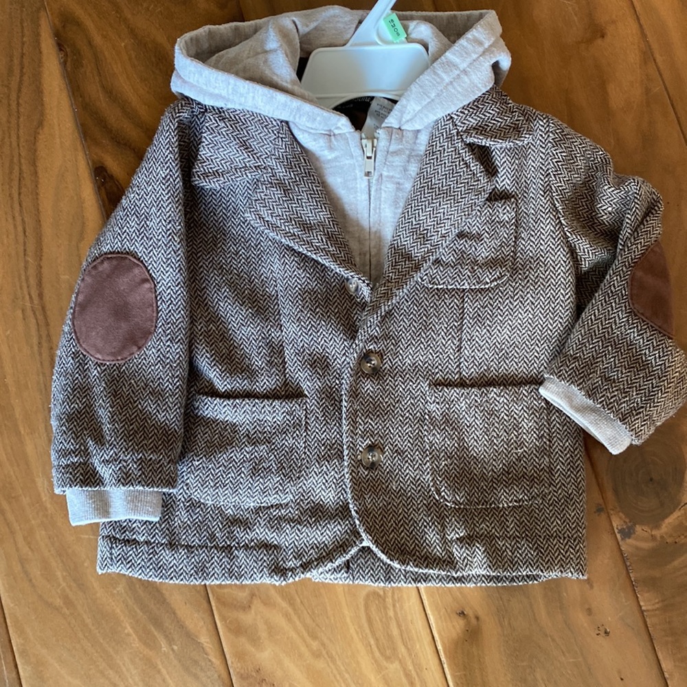 Boy’s Brown Hooded Herringbone jacket. 9 month
